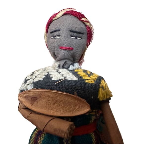 Two Folk Peru Handmade Fabric Dolls Peruvian Artist - Picture 10 of 13